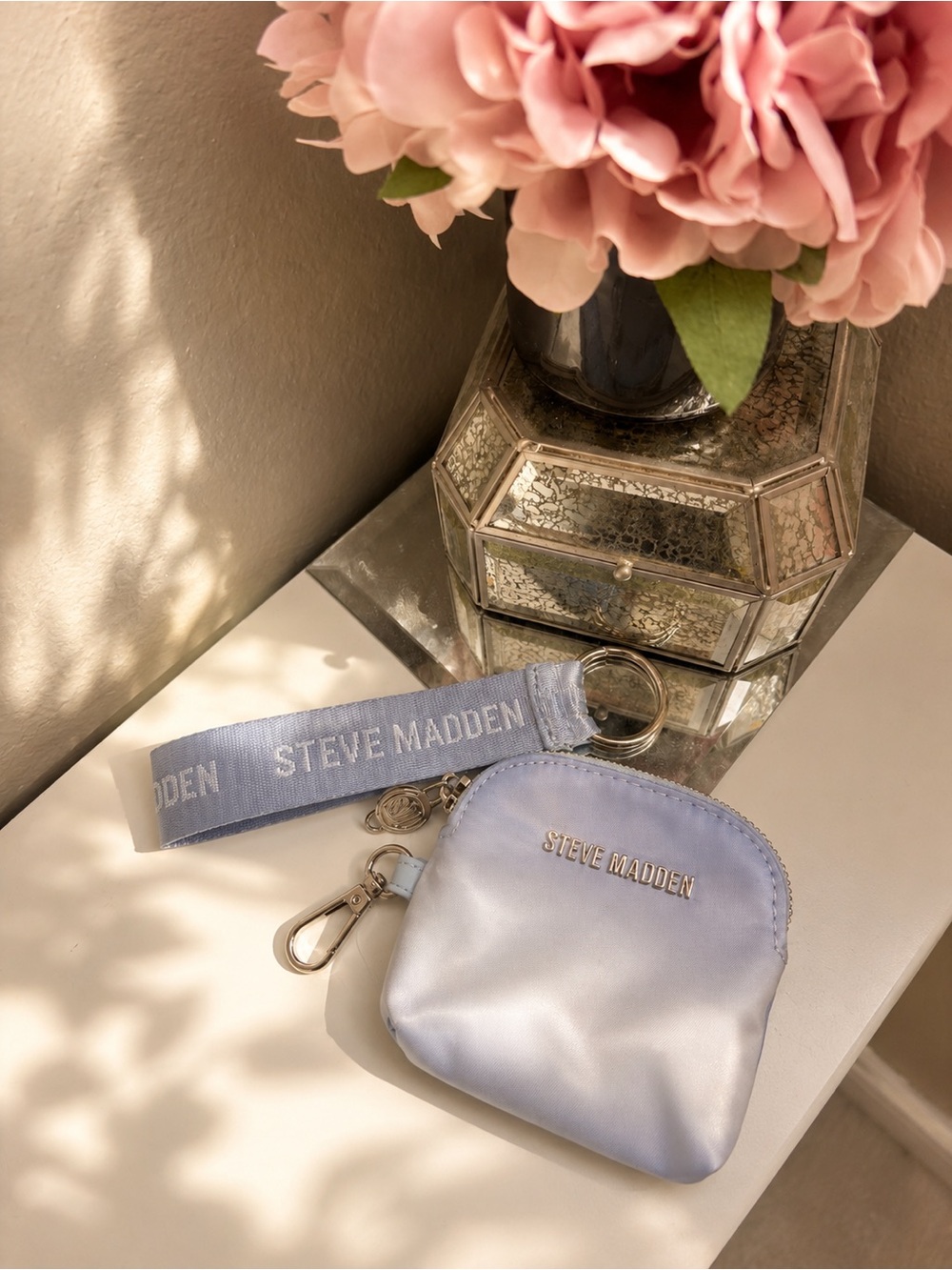 Steve Madden Coin Pouch Keychain & Lanyard Set